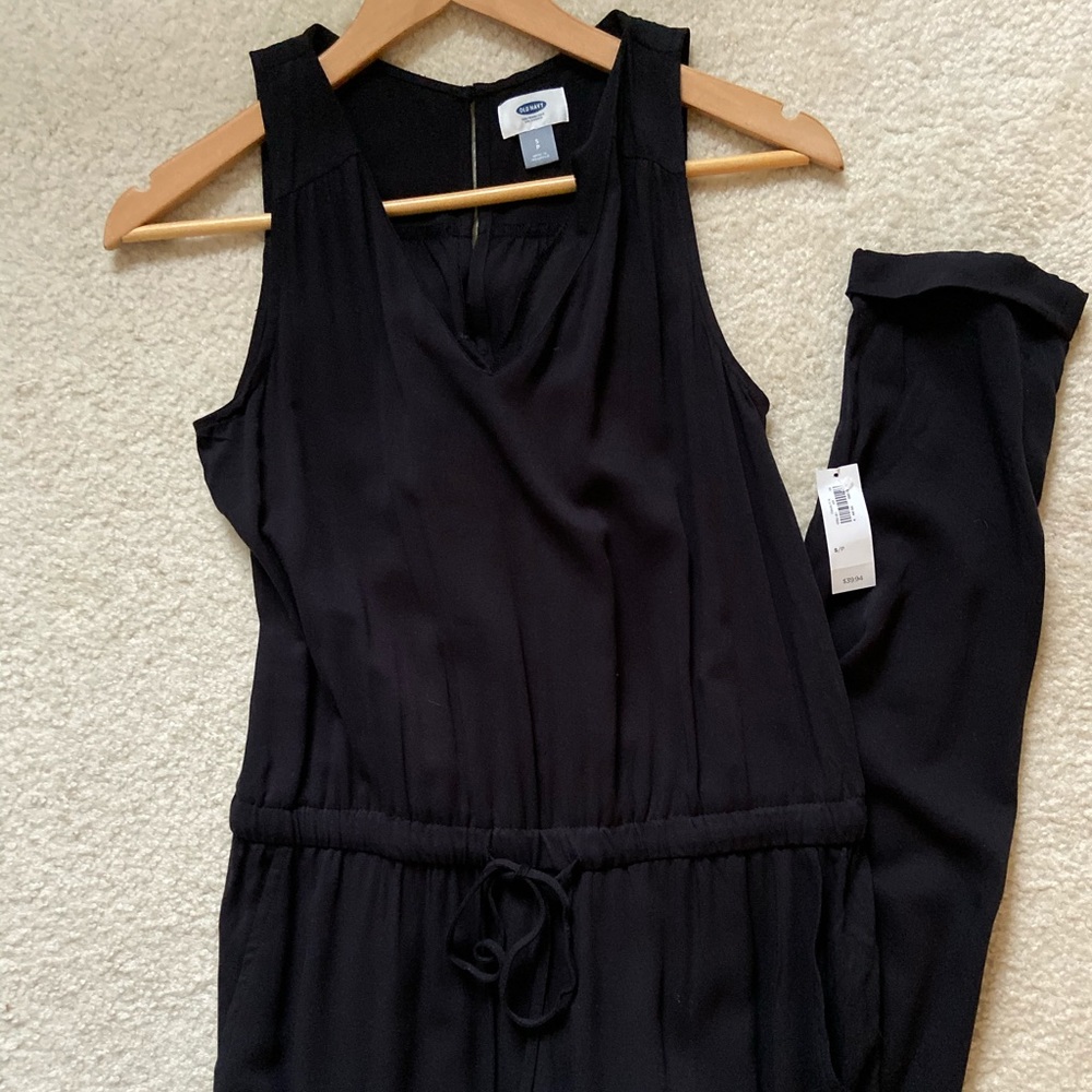 *Old Navy* Black Jumper